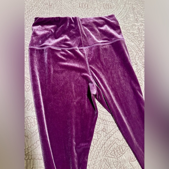 Women with Control Purple Velvet Leggings - XS - Picture 13 of 13